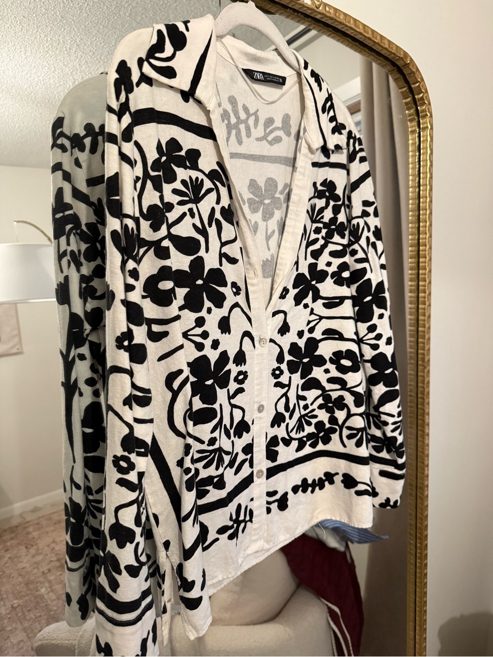 Zara Black and White Floral Button-Front Cardigan